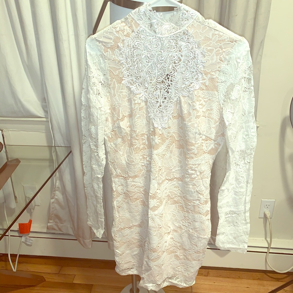 Ivory lace elegance